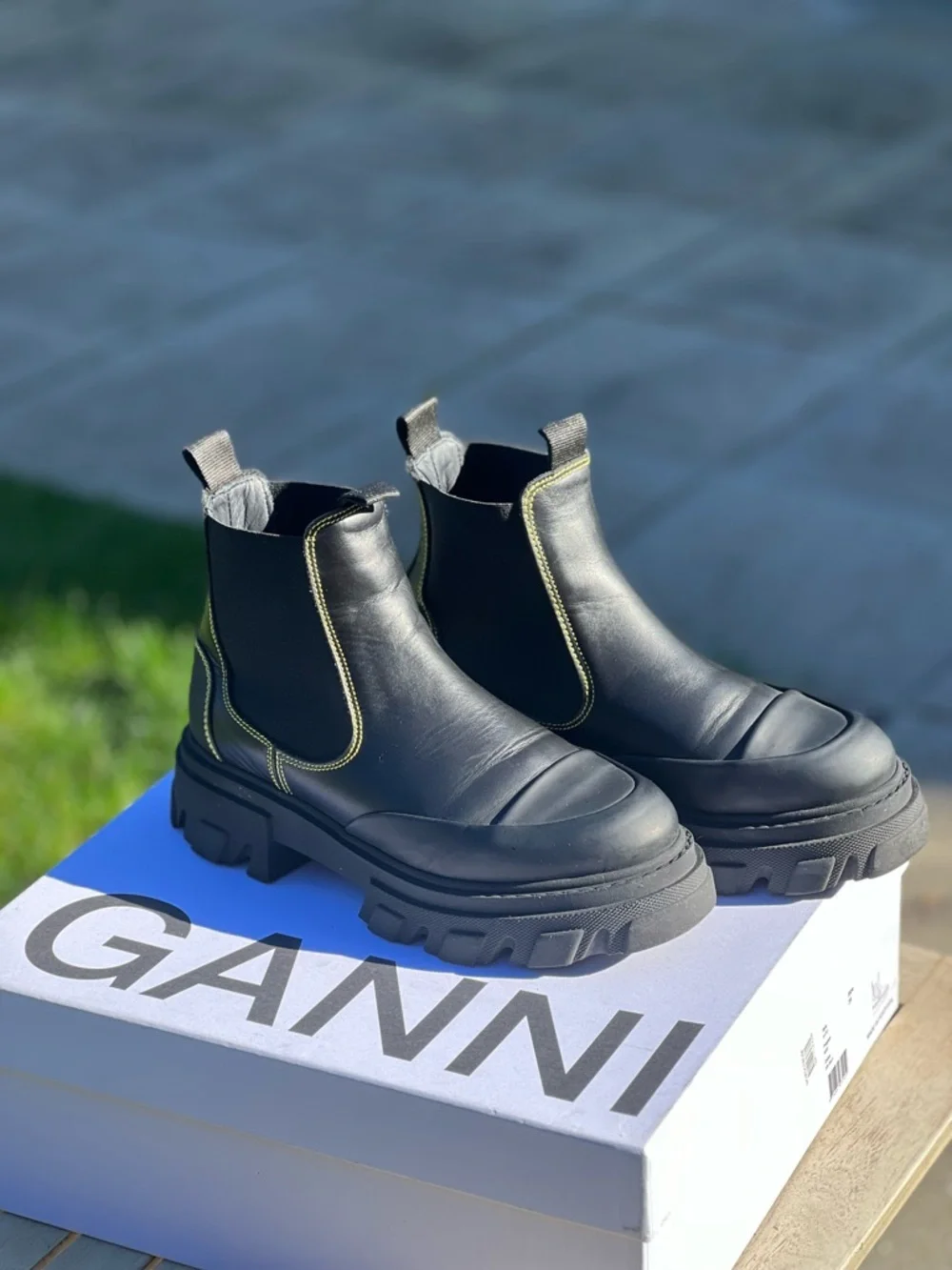 GANNI Designer Black Chelsea Boots green Stitching Size euro9 in Original box